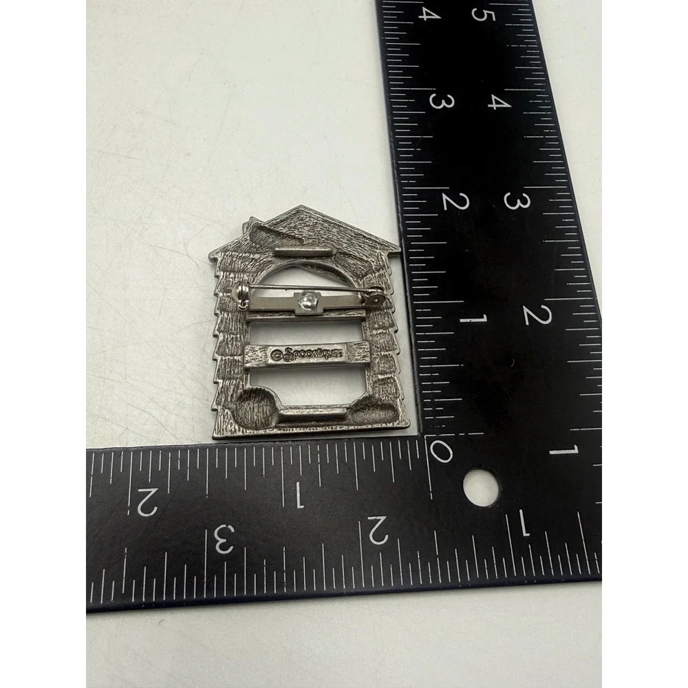 Spoontiques pewter brooch